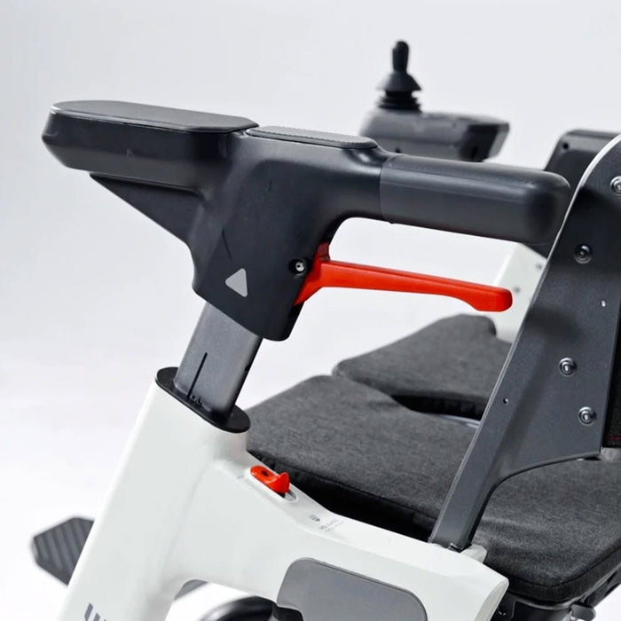 Roamate 3-in-1 Rollator & Electric Wheelchair Walkers Enhance Mobility